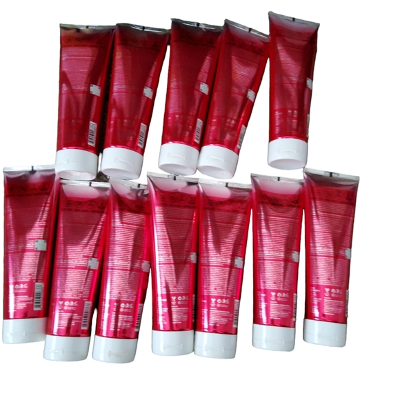 Aloxxi Bombshell Conditioner *12 BRANDNEW* 8FL OZ Each - Picture 2 of 3